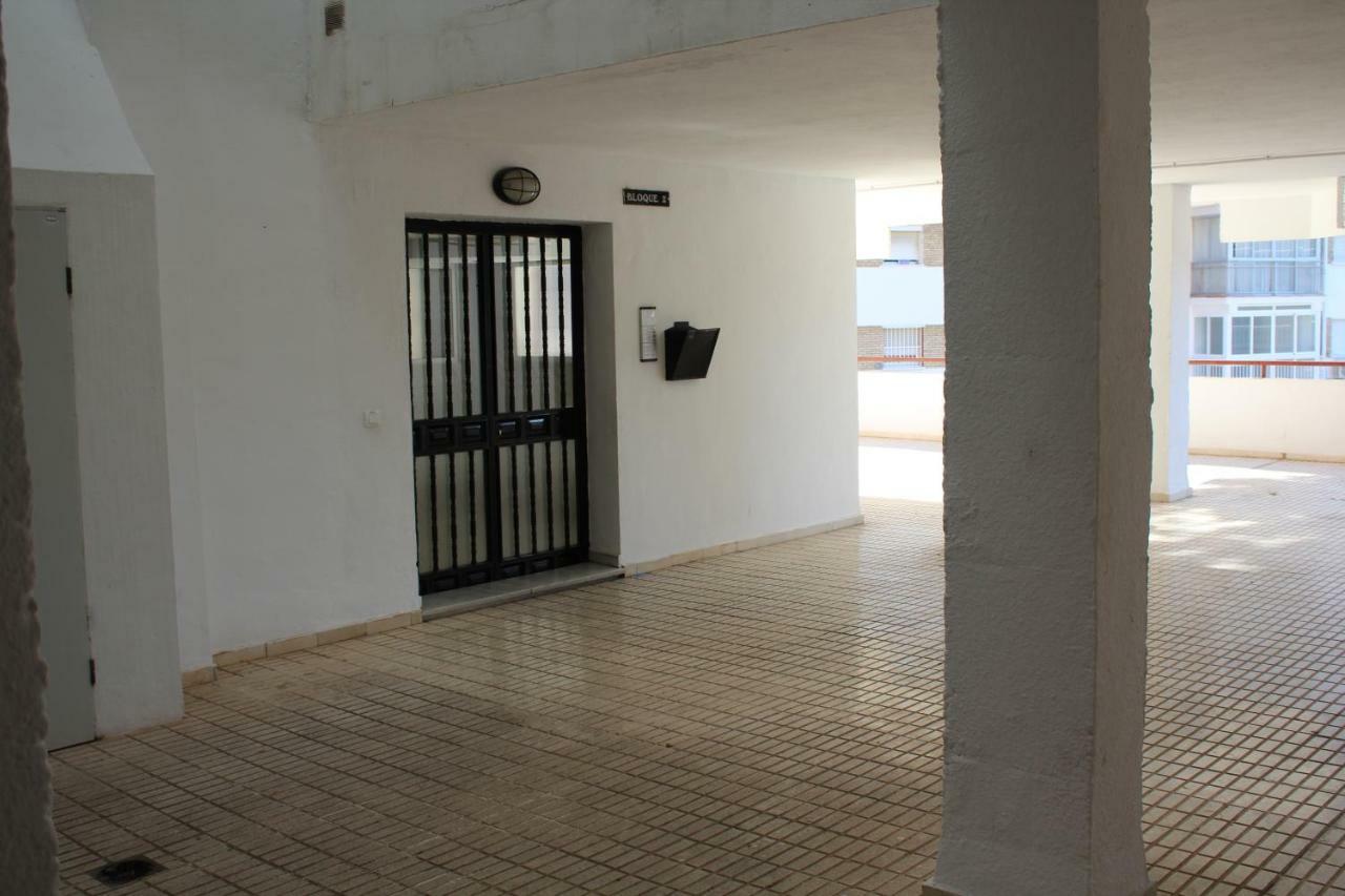 Apartamento Con Parking Gratuito มาลากา ภายนอก รูปภาพ