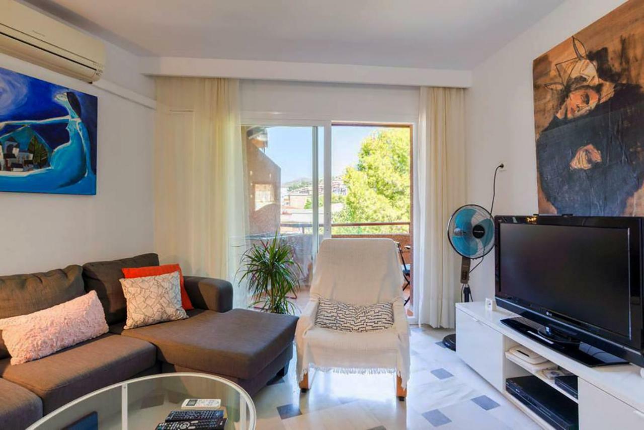Apartamento Con Parking Gratuito มาลากา ภายนอก รูปภาพ
