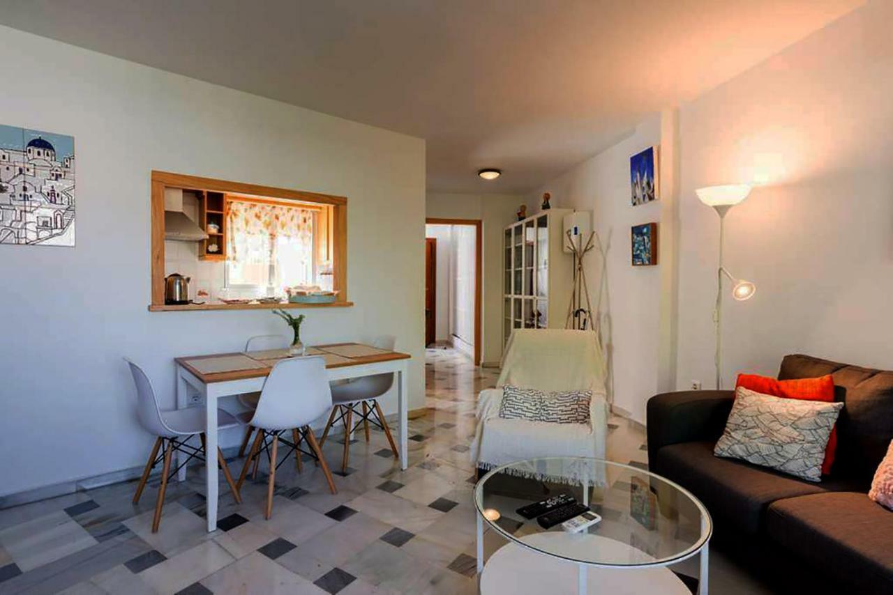 Apartamento Con Parking Gratuito มาลากา ภายนอก รูปภาพ