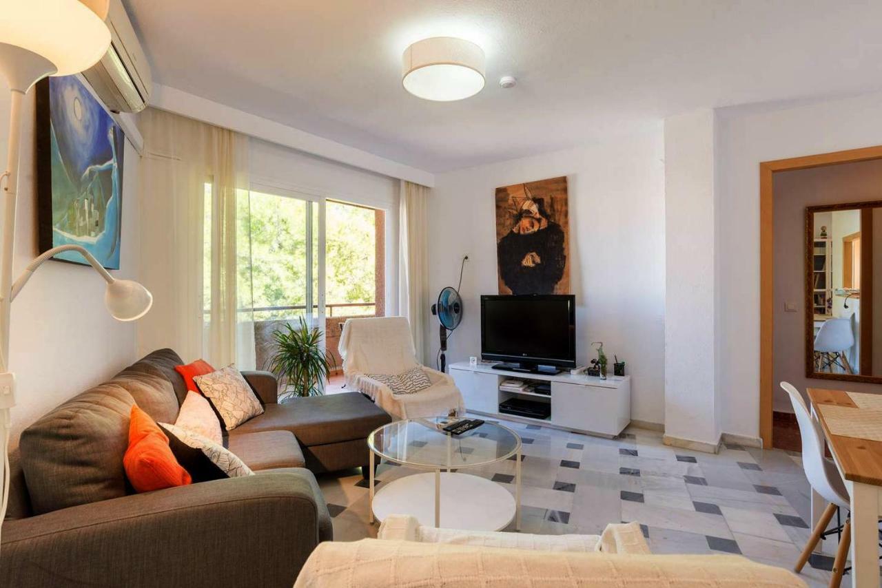 Apartamento Con Parking Gratuito มาลากา ภายนอก รูปภาพ
