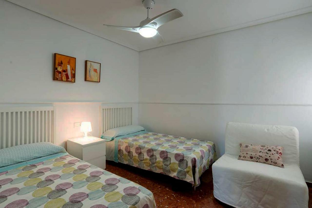Apartamento Con Parking Gratuito มาลากา ภายนอก รูปภาพ