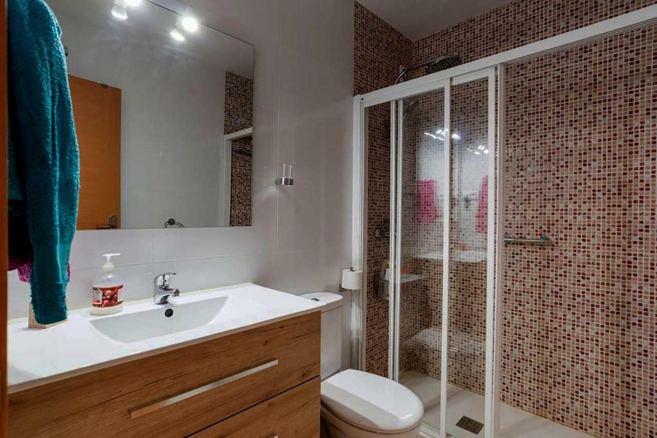 Apartamento Con Parking Gratuito มาลากา ภายนอก รูปภาพ